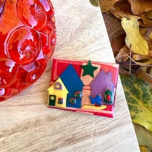 Vintage Lucite Acrylic “House Pin by Lucinda” Brooch With Dog